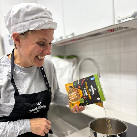 Riina Karimaa: "Oats are suitable for almost all dishes as a substitute for rice."