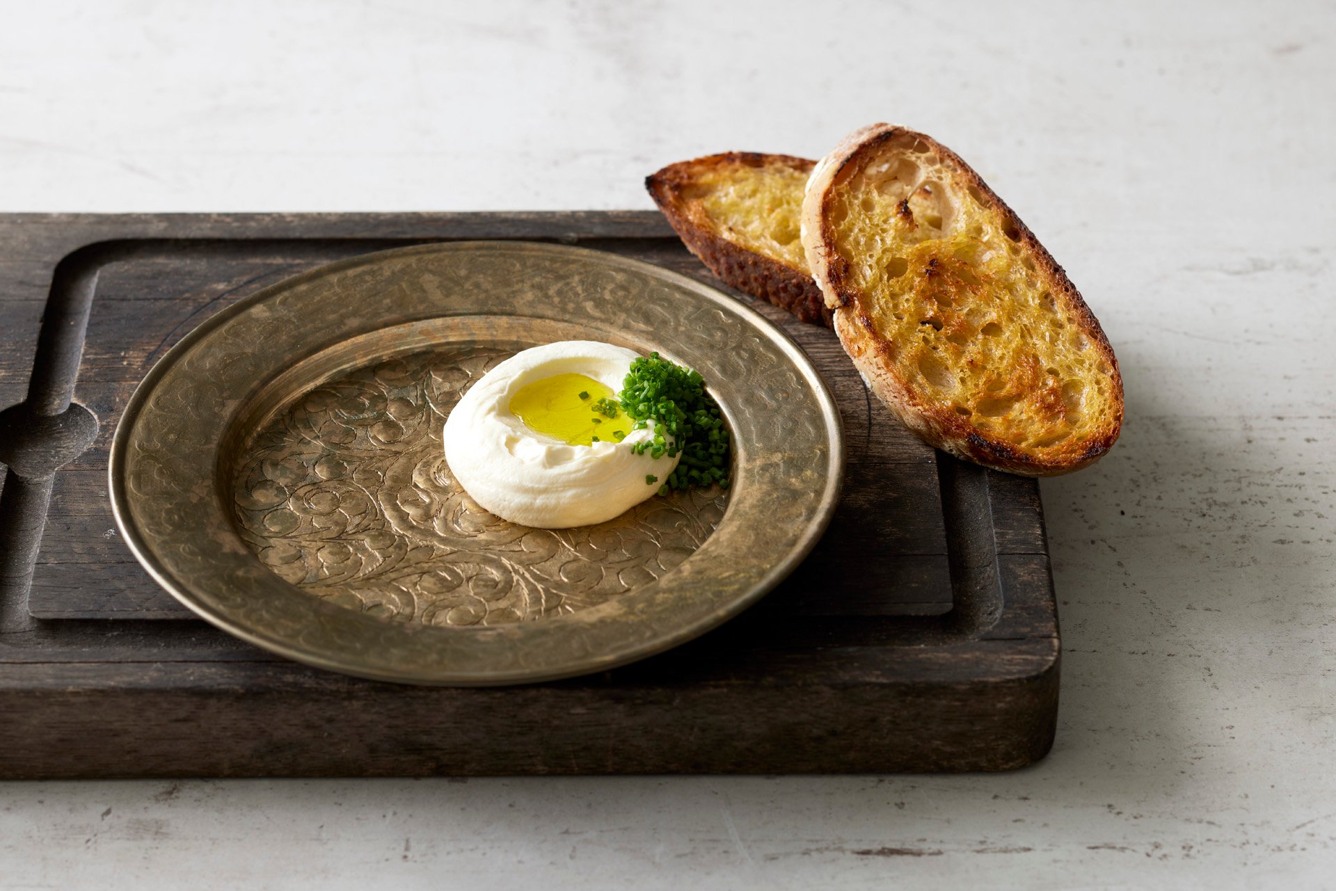 Labneh - Libanolilainen jugurttilevite