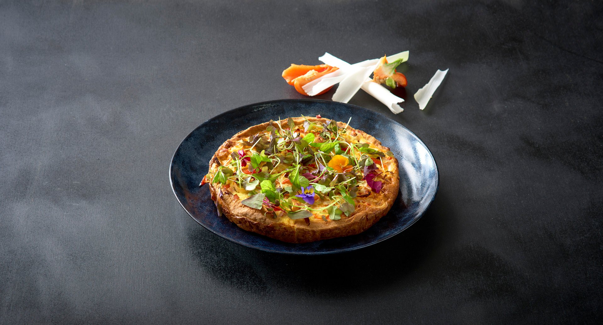 Kinkkupiirakka eli Quiche Lorraine